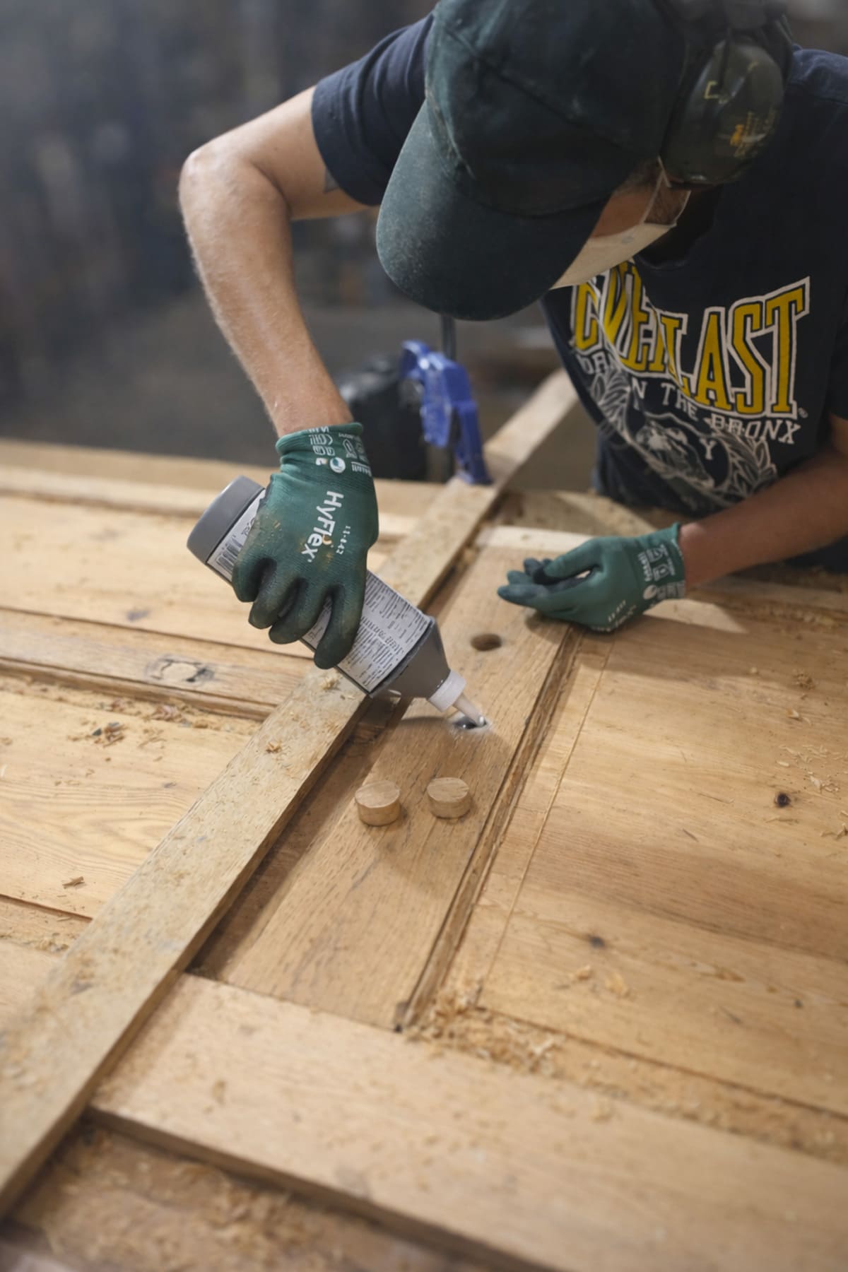 Revalorisation en atelier portes de réemploi